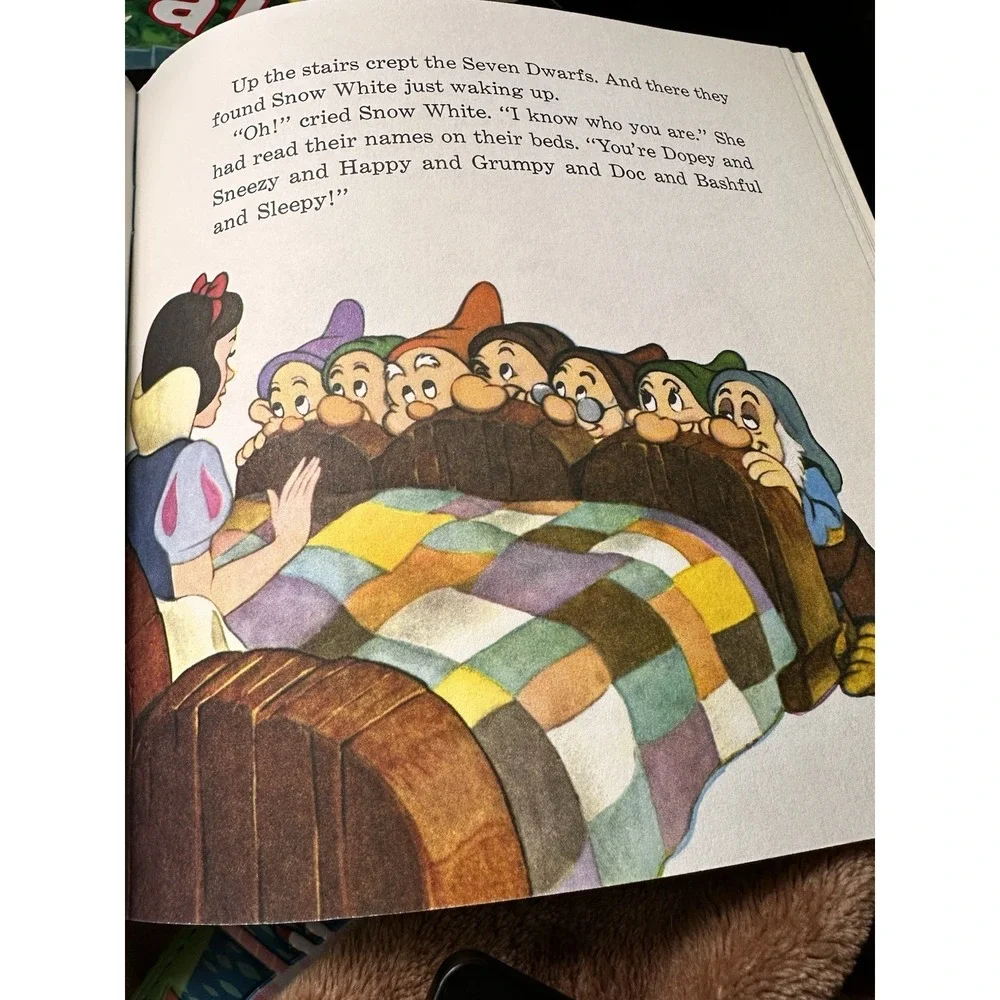 Vintage Walt Disney‎ Snow White And The Seven Dwarfs Book 1977 NO TAPE SC READ
